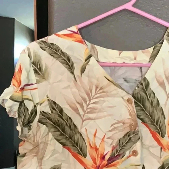 Women’s floral crop top / C72 - Picture 2 of 2